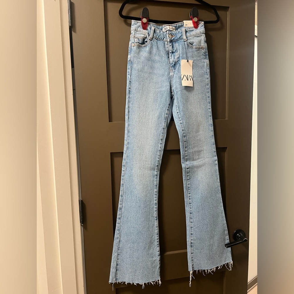 brand new Zara high rise flare jeans